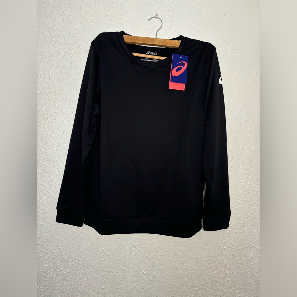 Asics top shirt size XL and L new with tag color black